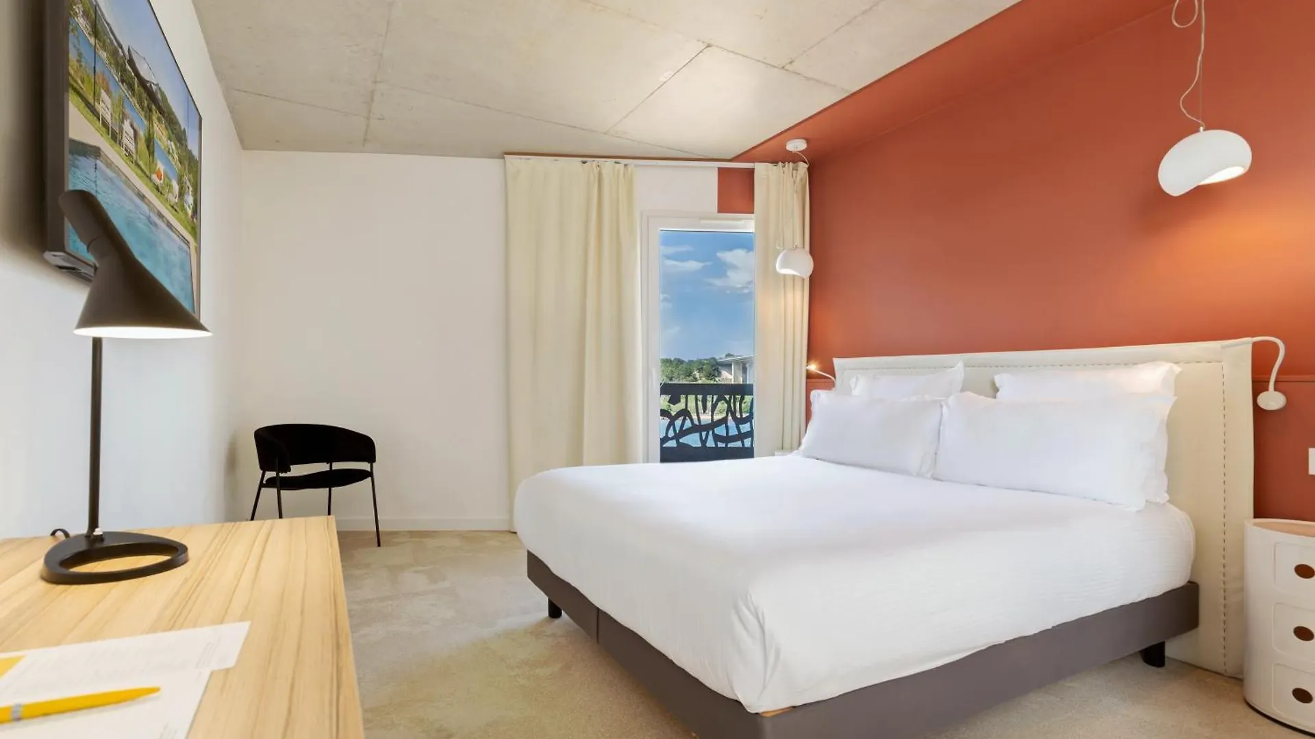 Golden Tulip Hotel & Rooftop Martigues Provence