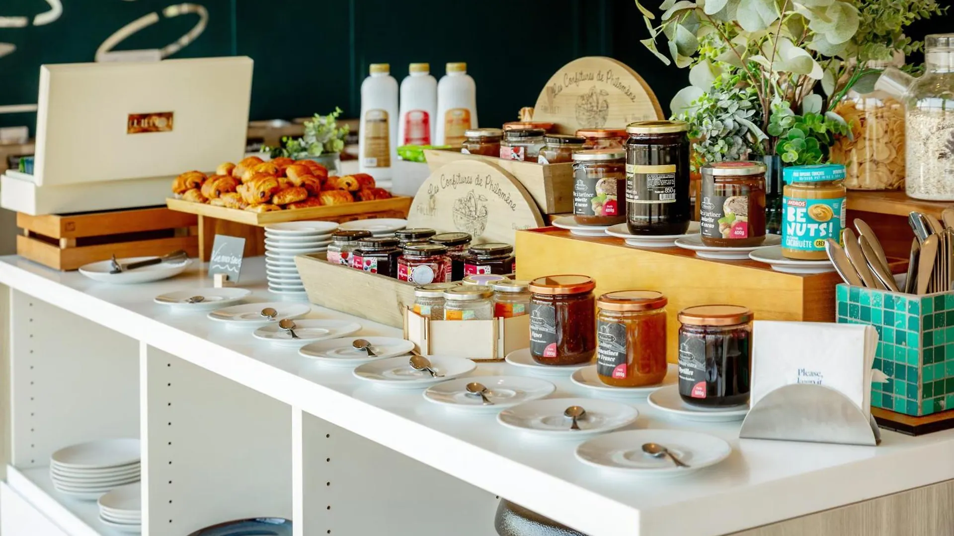 Golden Tulip Hotel & Rooftop Martigues Provence