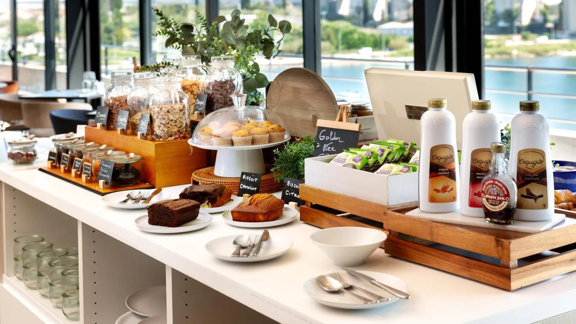 Golden Tulip Hotel & Rooftop Martigues Provence